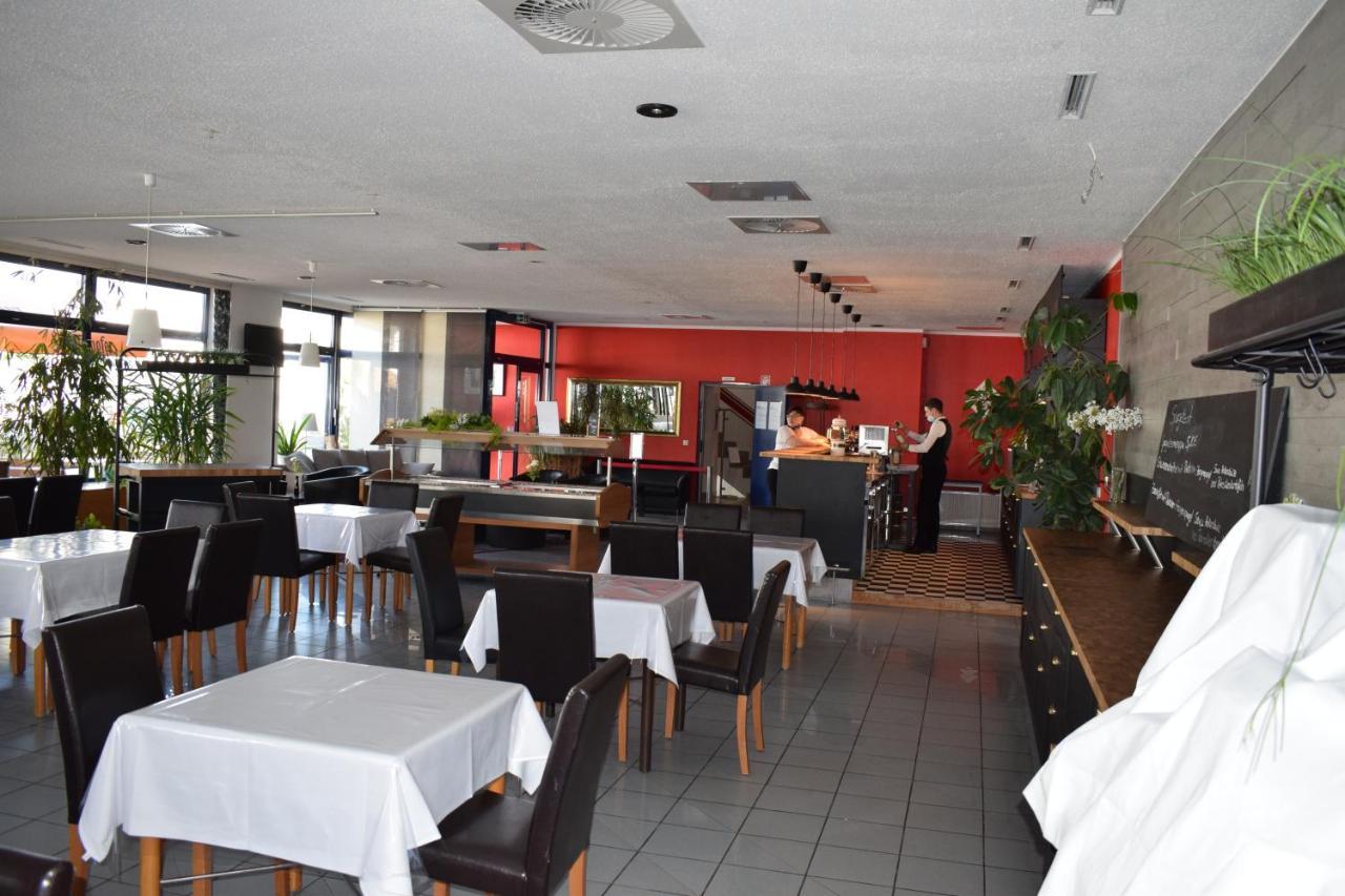 Astral'Inn Leipzig Hotel & Restaurant Extérieur photo