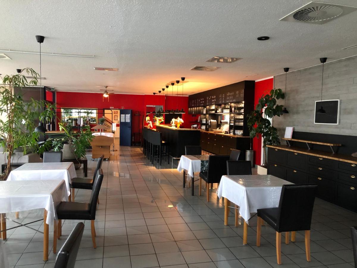 Astral'Inn Leipzig Hotel & Restaurant Extérieur photo