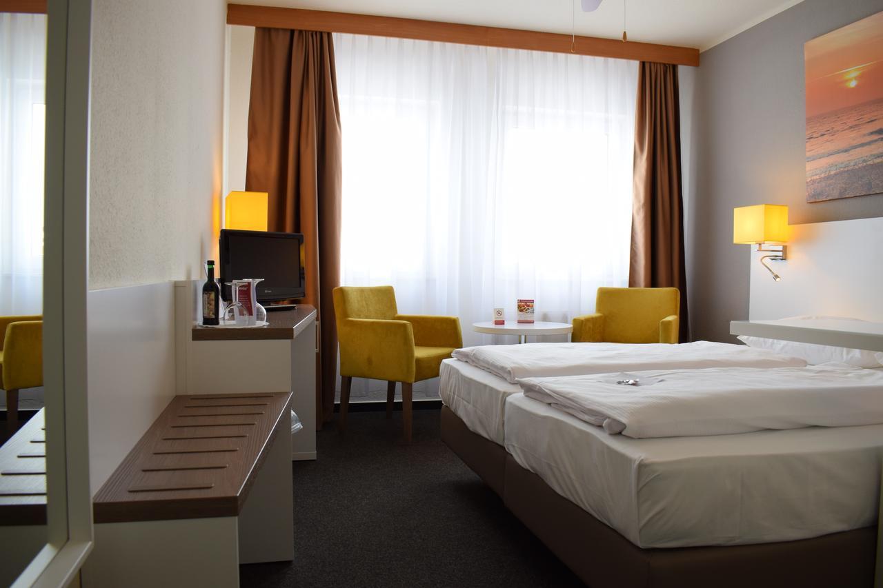 Astral'Inn Leipzig Hotel & Restaurant Extérieur photo